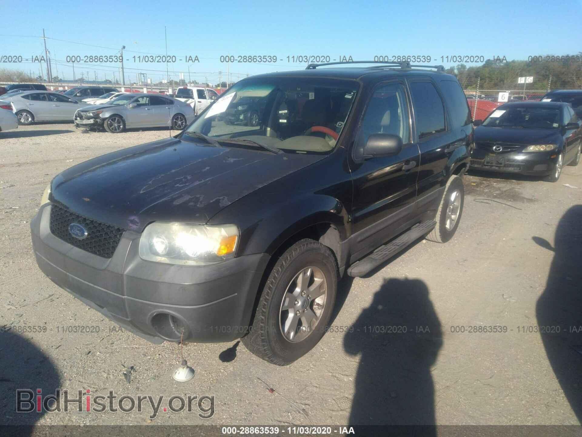 2007 FORD ESCAPE - VIN: 1FMYU03197KB28565 - Фото 2