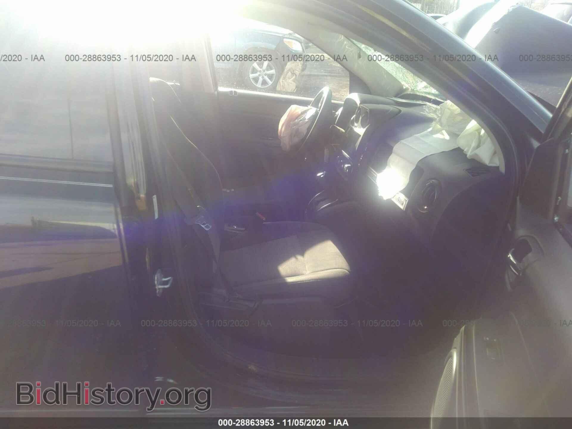 2014 JEEP COMPASS - VIN: 1C4NJDBB7ED842343 - Фото 5