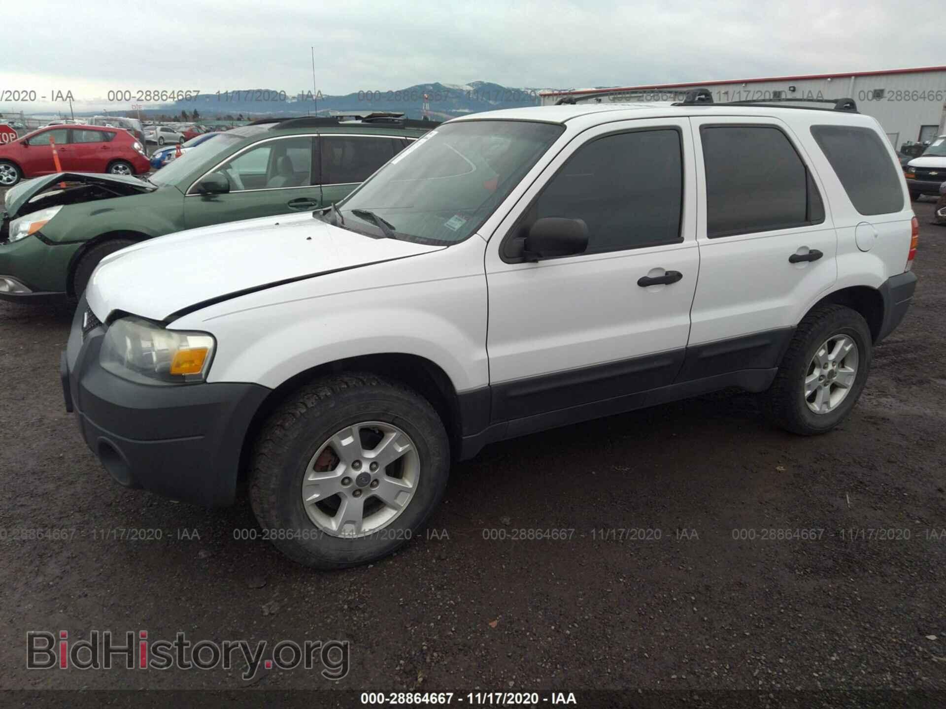 2005 FORD ESCAPE - VIN: 1FMCU93135DA10236 - Фото 2