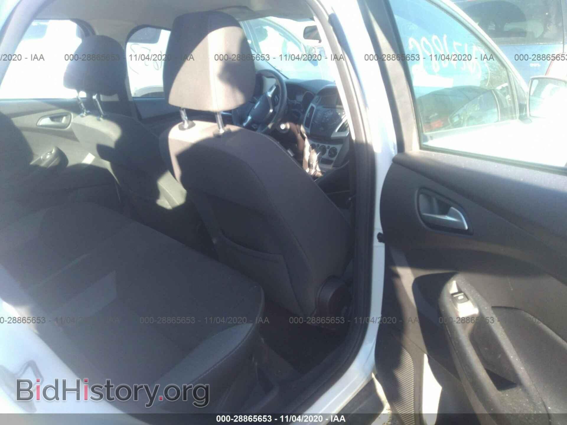 2013 FORD FOCUS - VIN: 1FADP3F22DL372165 - Photo 8