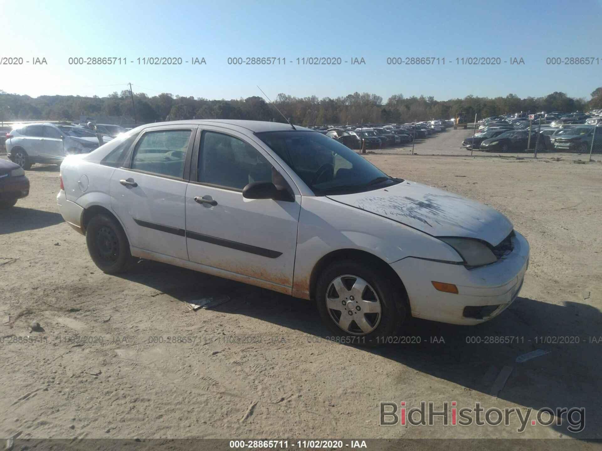 Photo 1FAFP34N05W100980 - FORD FOCUS 2005