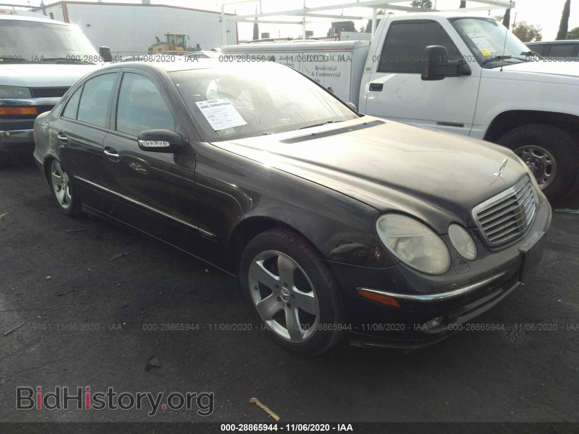 Фотография WDBUF65J83A166218 - MERCEDES-BENZ E-CLASS 2003