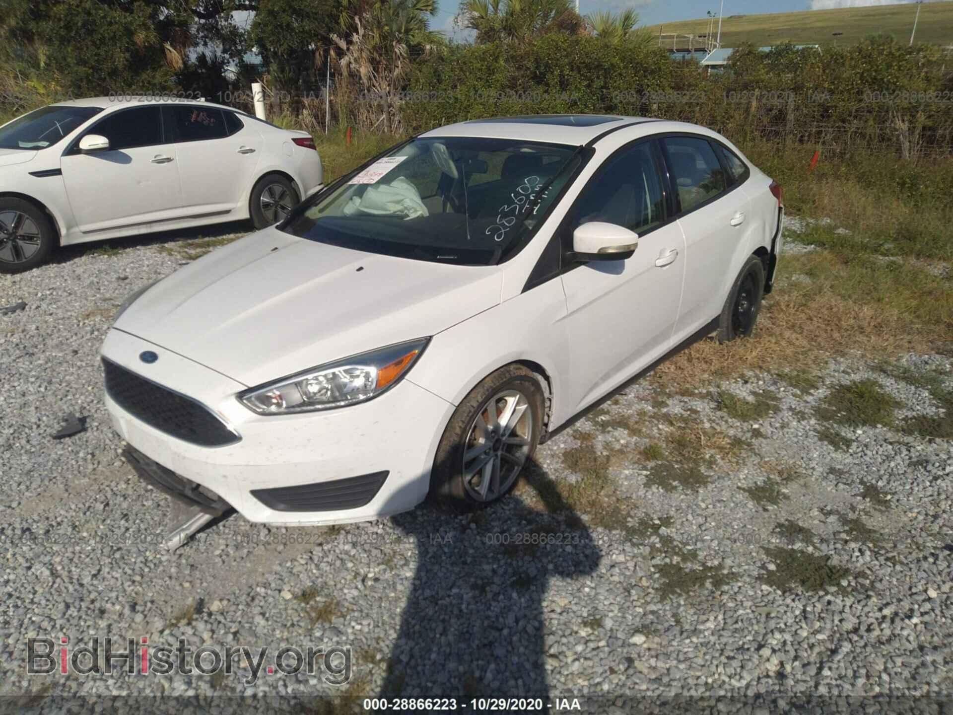 2016 FORD FOCUS - VIN: 1FADP3F23GL283600 - Фото 2