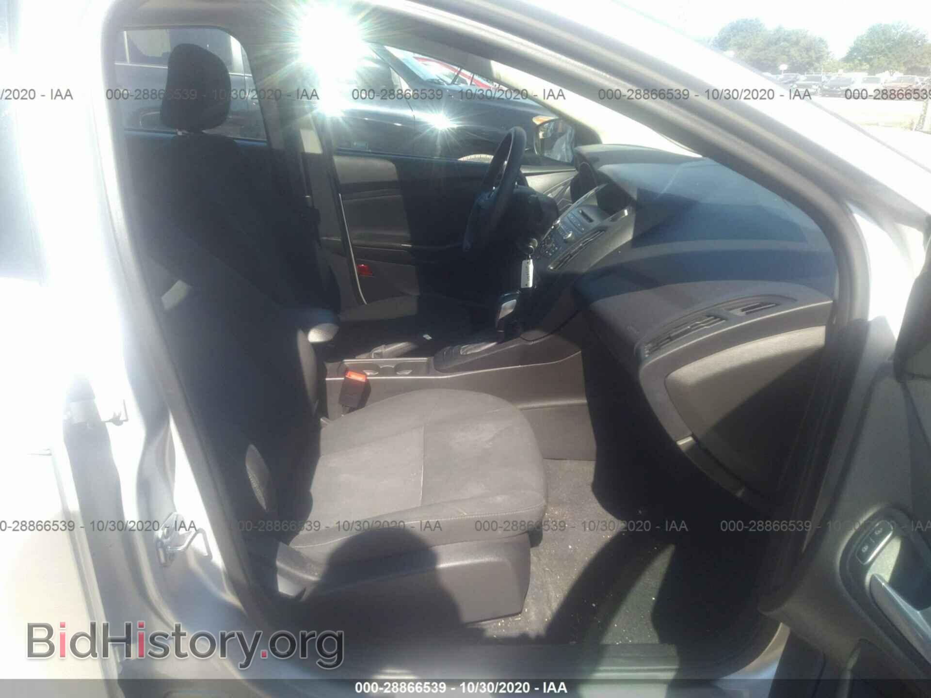 2016 FORD FOCUS - VIN: 1FADP3K22GL216928 - Photo 5