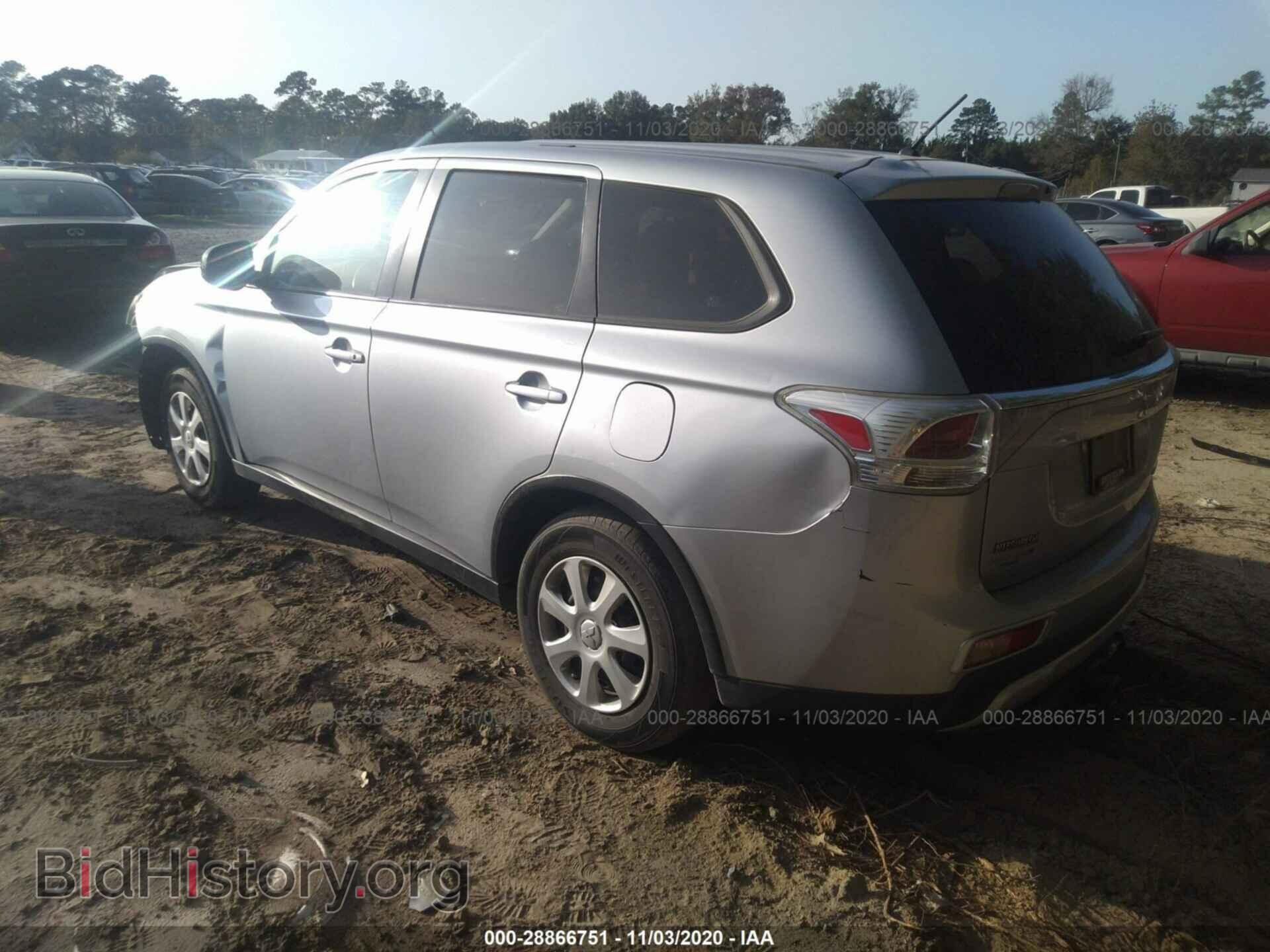 2015 MITSUBISHI OUTLANDER - VIN: JA4AD2A33FZ012123 - Фото 3