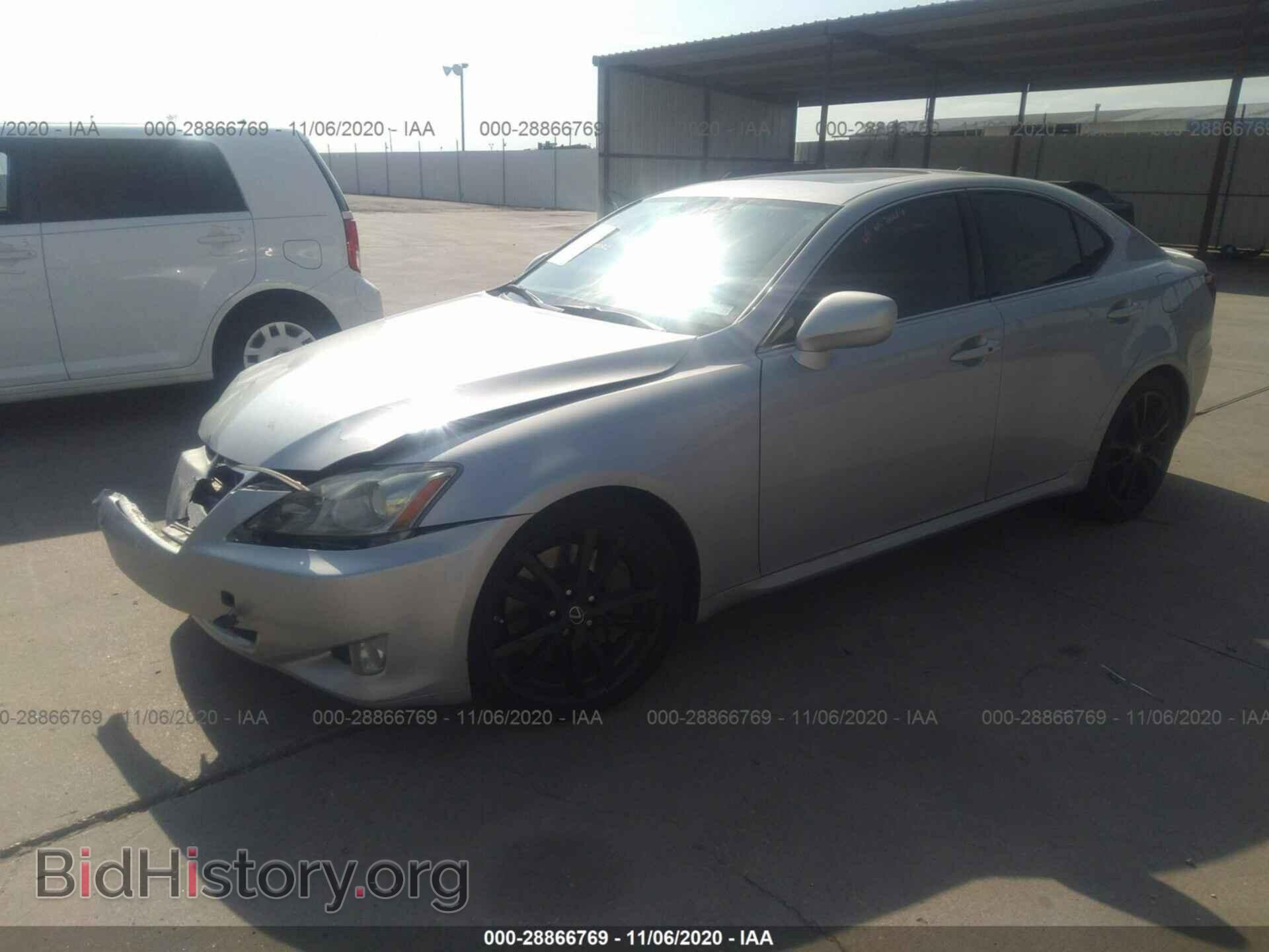 2007 LEXUS IS 350 - VIN: JTHBE262372012929 - Фото 2