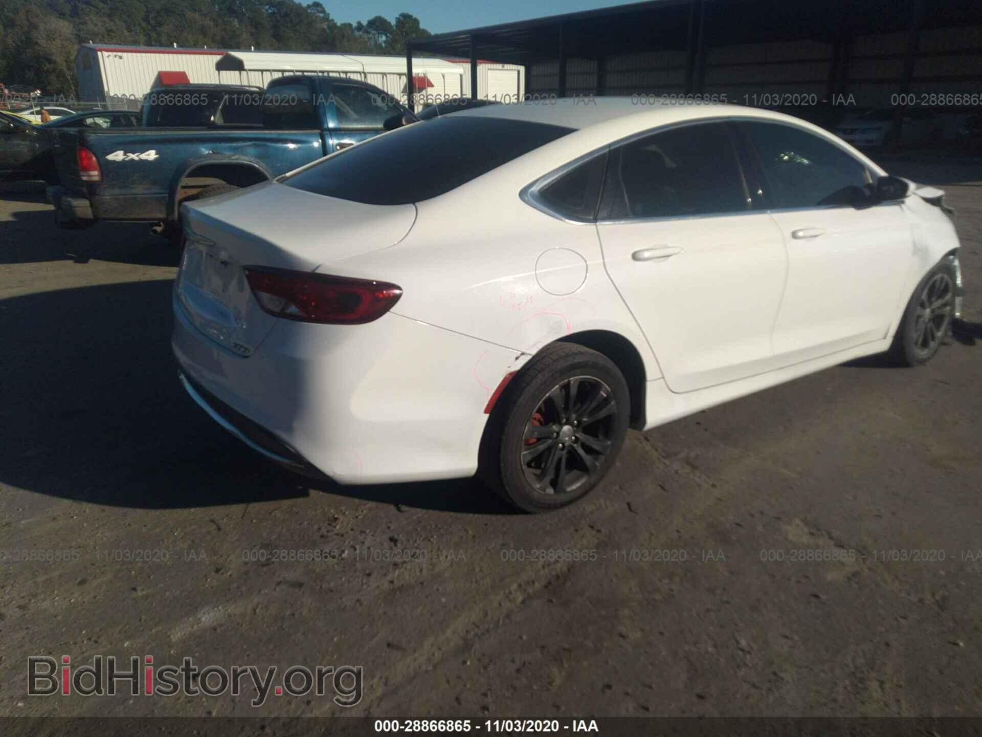 2015 CHRYSLER 200 - VIN: 1C3CCCAB3FN637616 - Фото 4