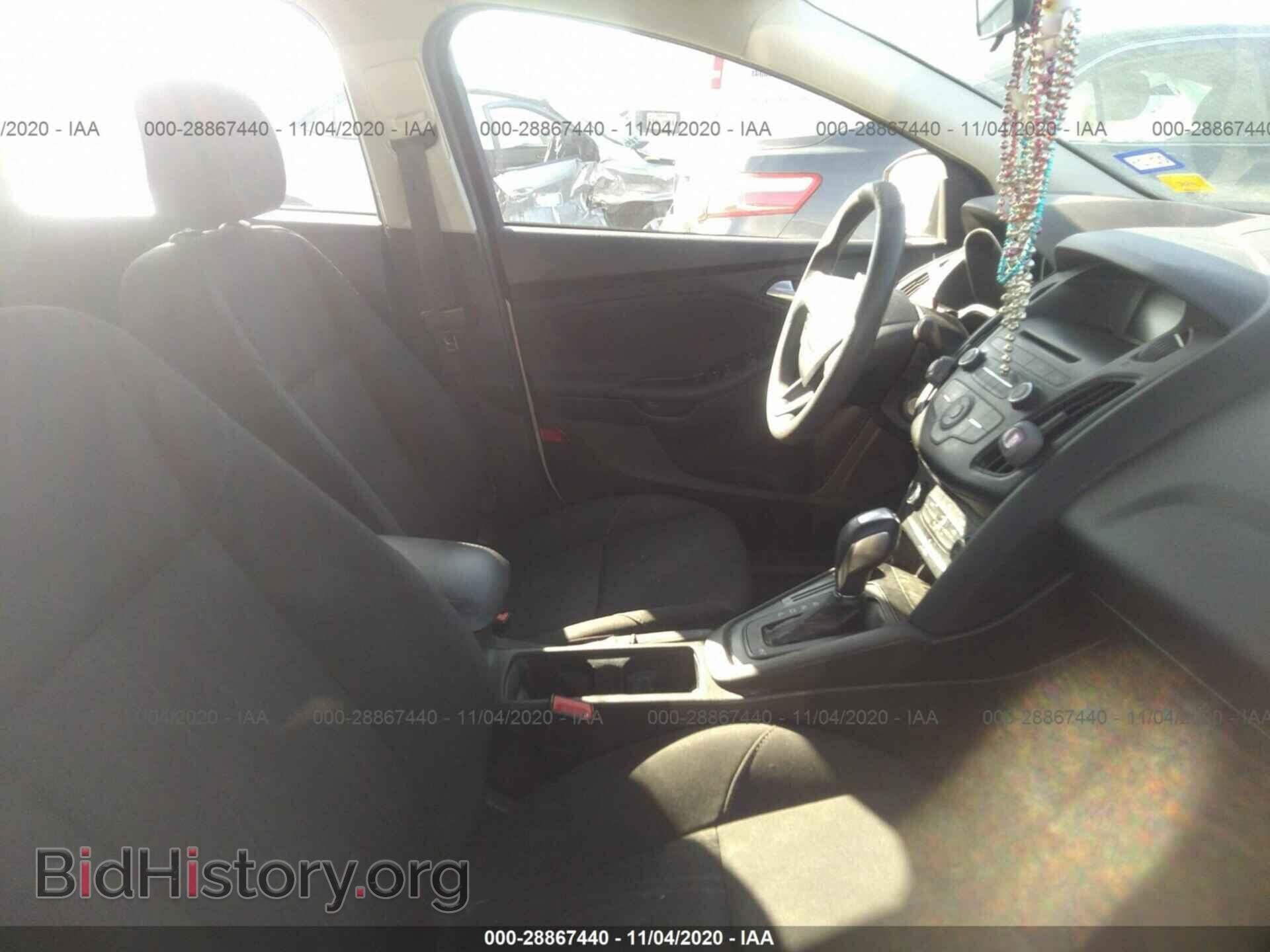 2016 FORD FOCUS - VIN: 1FADP3F22GL359985 - Photo 5