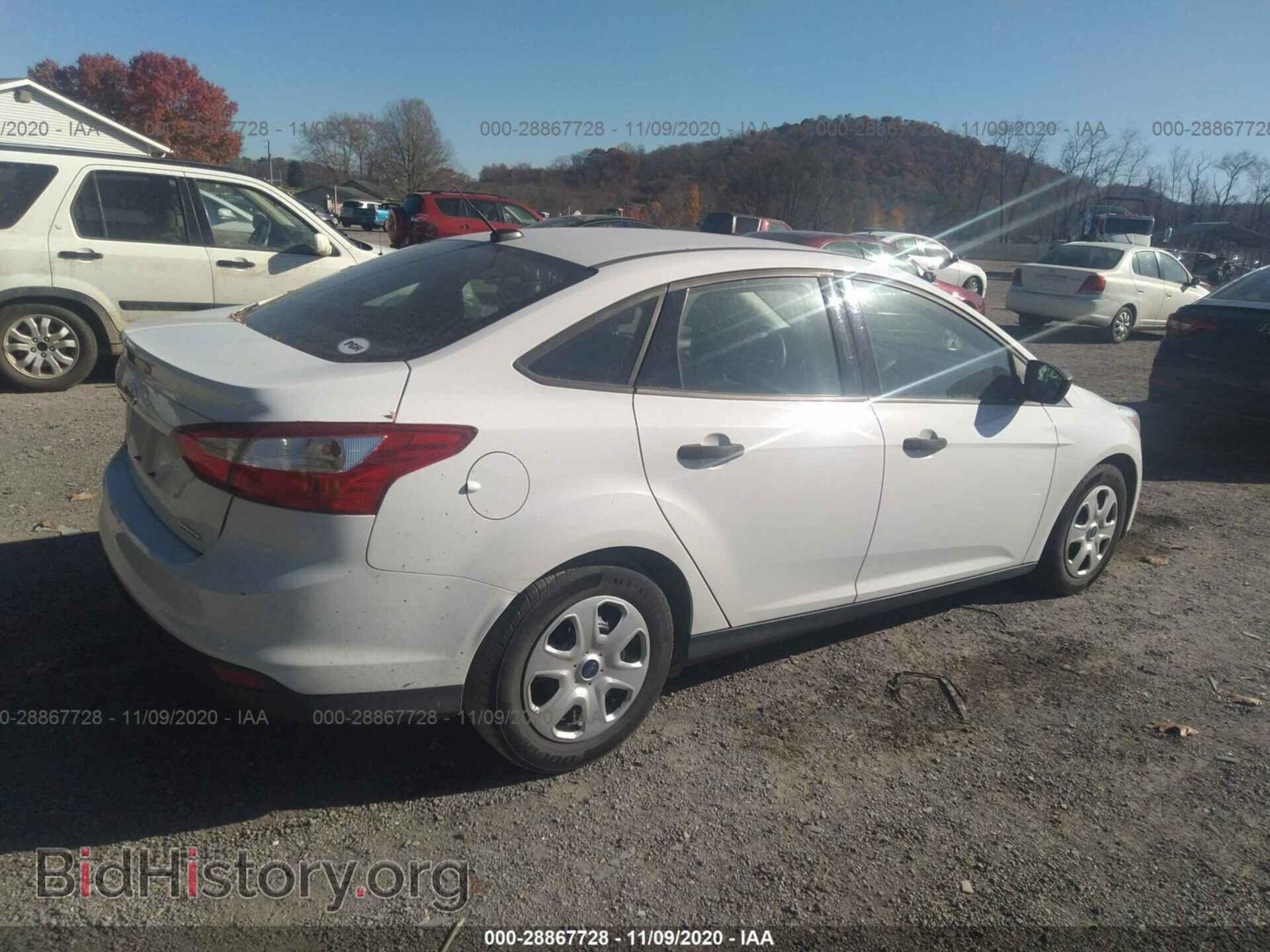 2013 FORD FOCUS - VIN: 1FADP3E22DL143289 - Photo 4