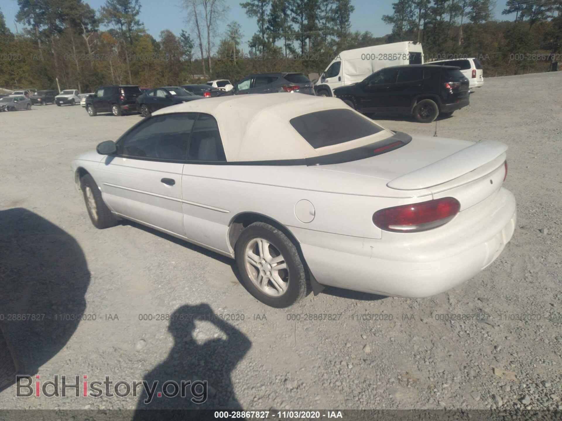 1998 CHRYSLER SEBRING - VIN: 3C3EL45X4WT229033 - Фото 3