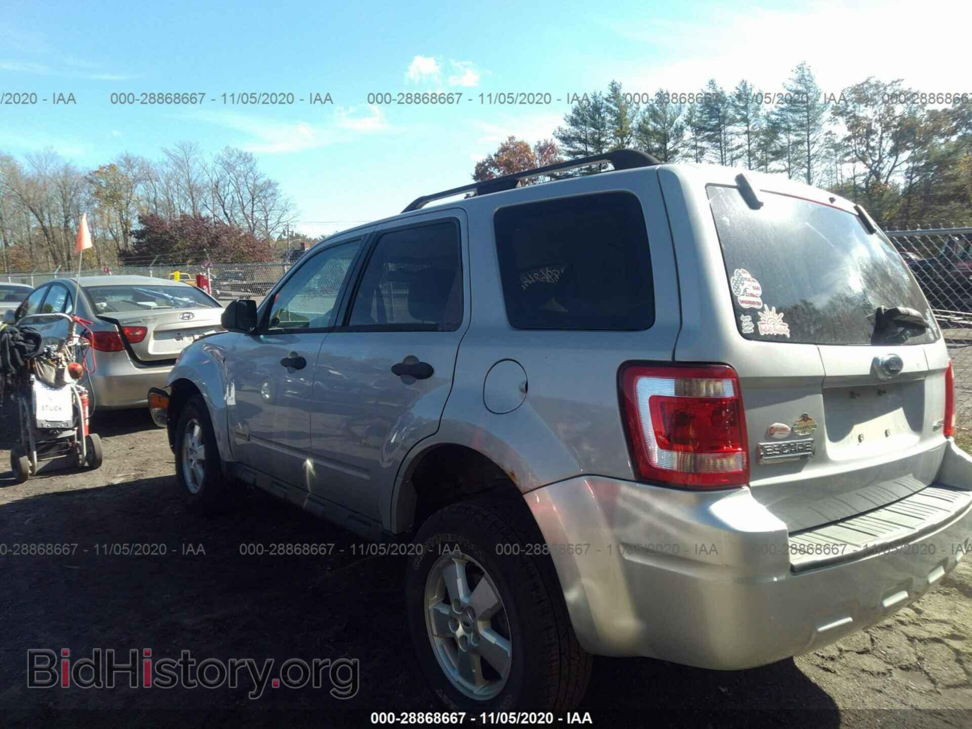 2008 FORD ESCAPE - VIN: 1FMCU93138KC71849 - Фото 3