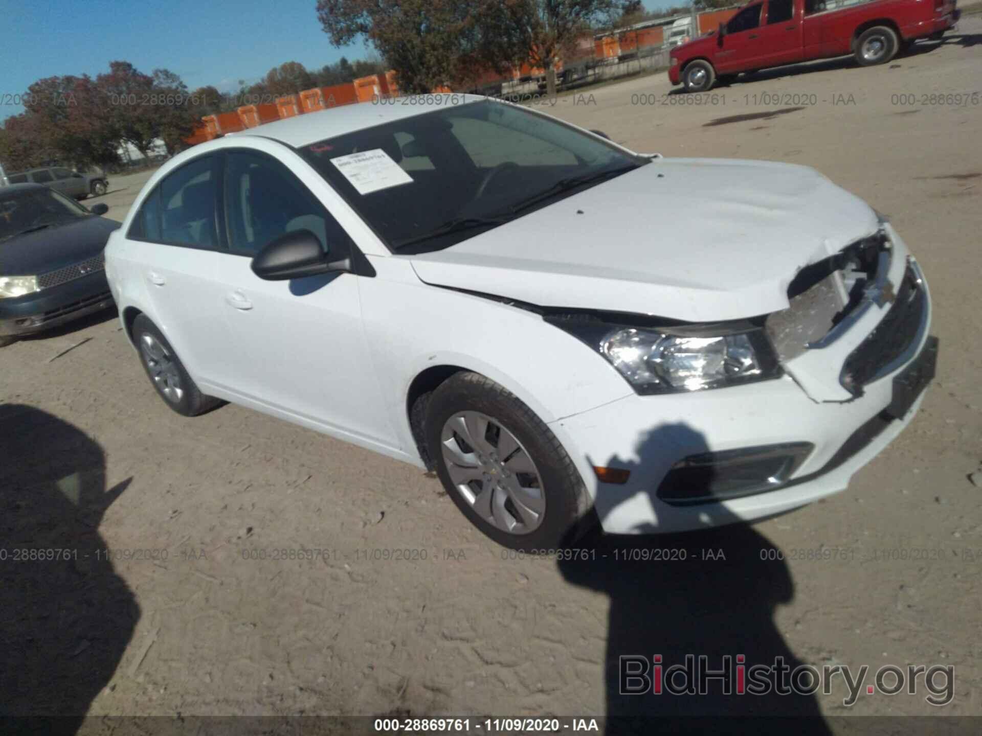 Photo 1G1PA5SG6F7177468 - CHEVROLET CRUZE 2015