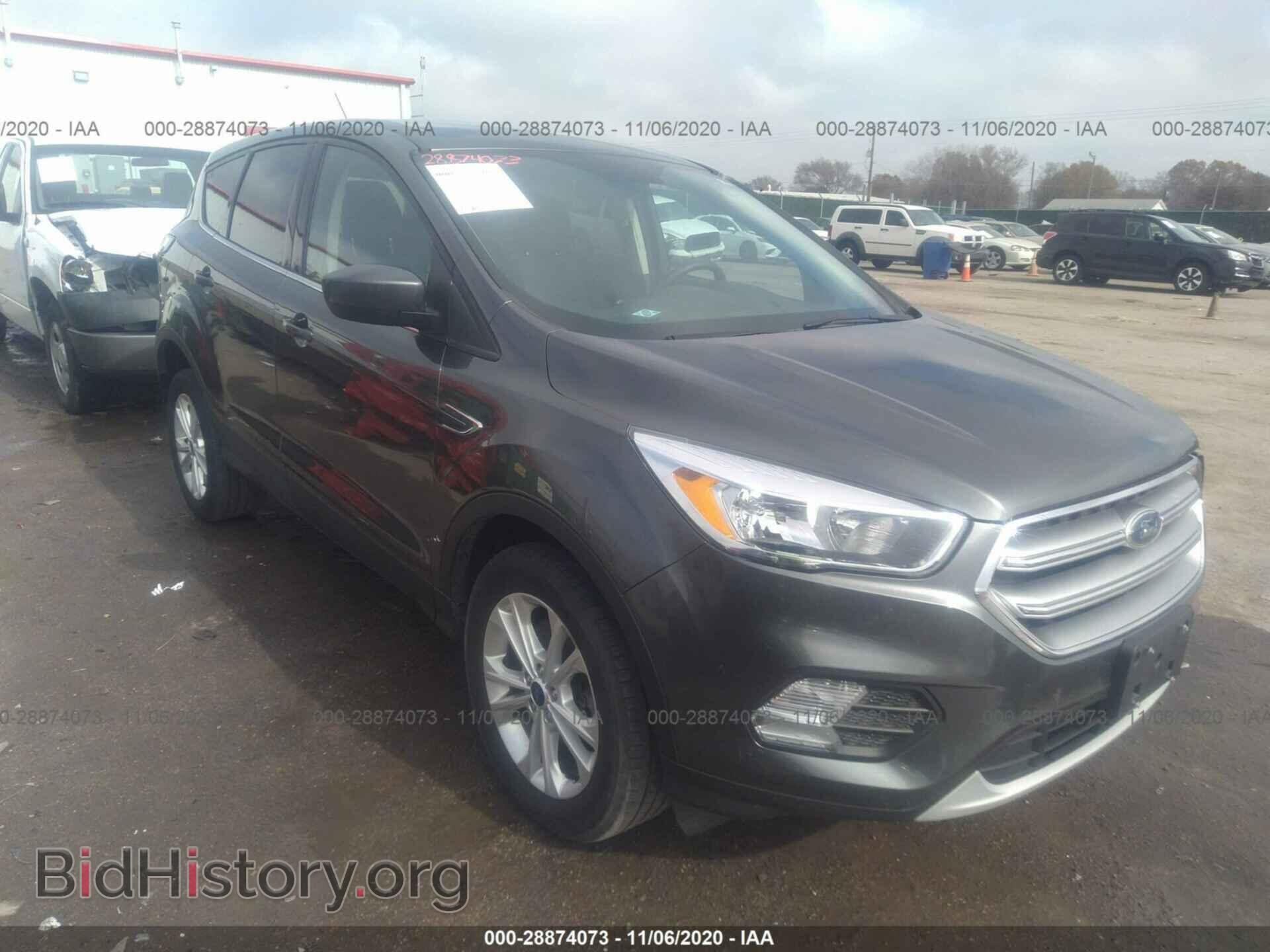 Фотография 1FMCU9GD9HUF08059 - FORD ESCAPE 2017