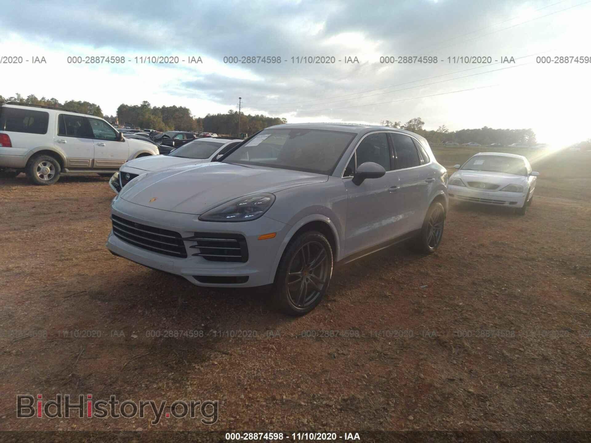 2020 PORSCHE CAYENNE - VIN: WP1AA2AY3LDA10633 - Фото 2