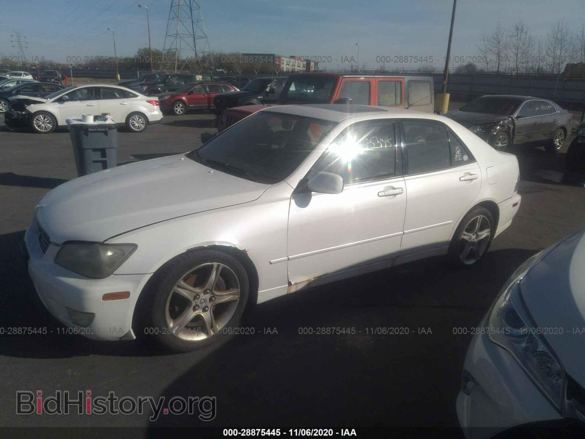 2001 LEXUS IS 300 - VIN: JTHBD182510032046 - Фото 2