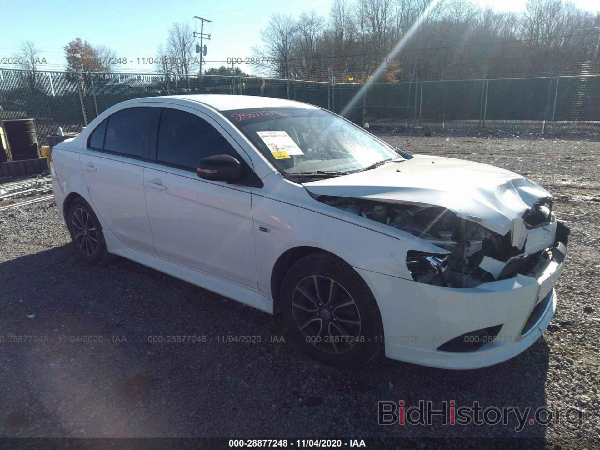 Photo JA32V2FW2FU026634 - MITSUBISHI LANCER 2015