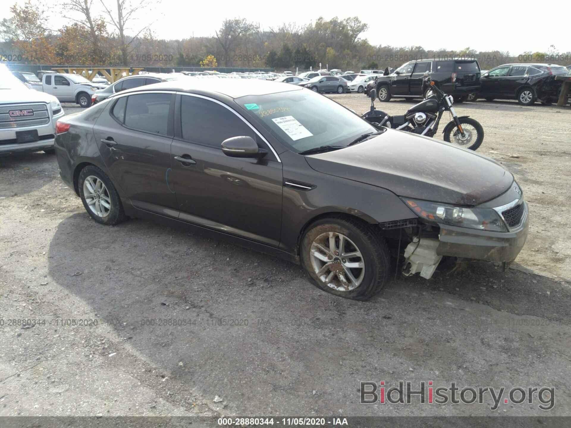 Photo KNAGM4A76B5060339 - KIA OPTIMA 2011