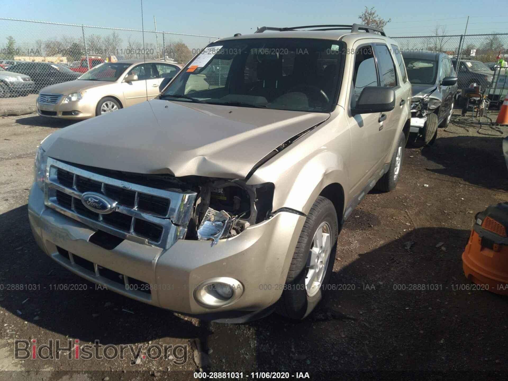 2012 FORD ESCAPE - VIN: 1FMCU0D75CKB72747 - Photo 6
