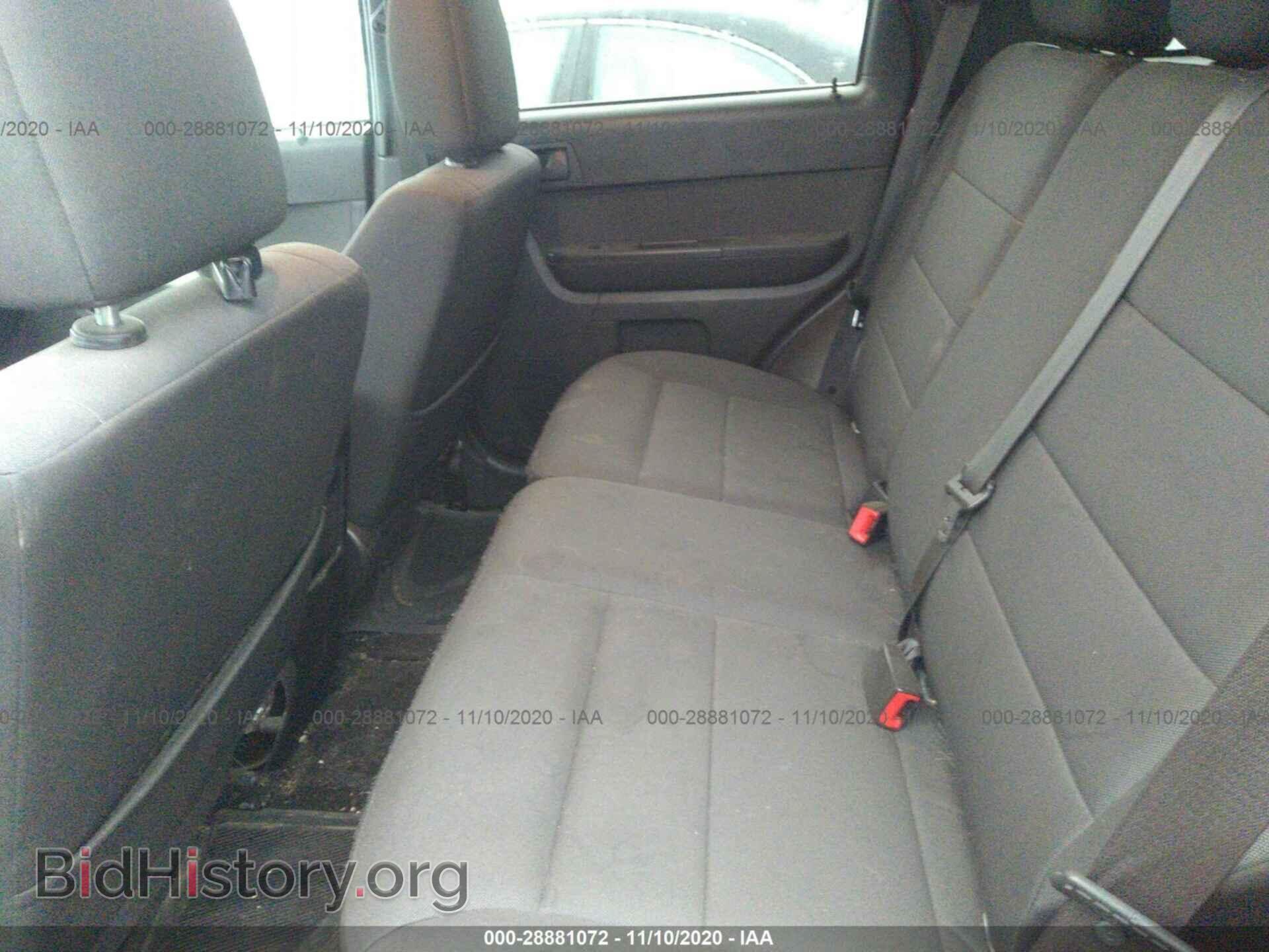 2011 FORD ESCAPE - VIN: 1FMCU9DG7BKA42536 - Фото 8
