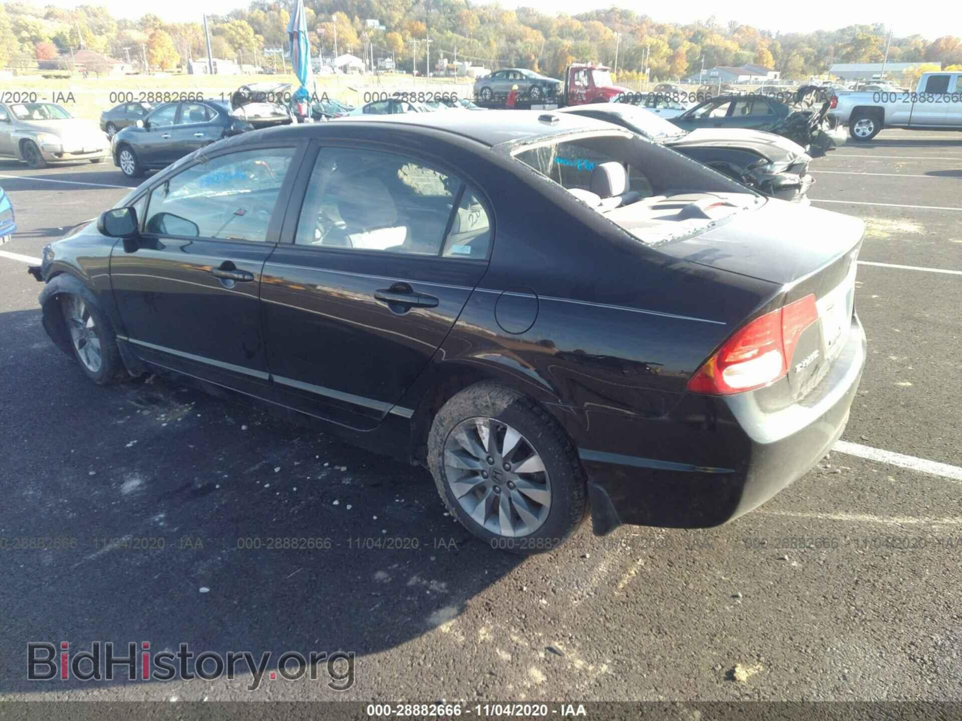 2009 HONDA CIVIC SDN - VIN: 19XFA16879E017912 - Фото 3