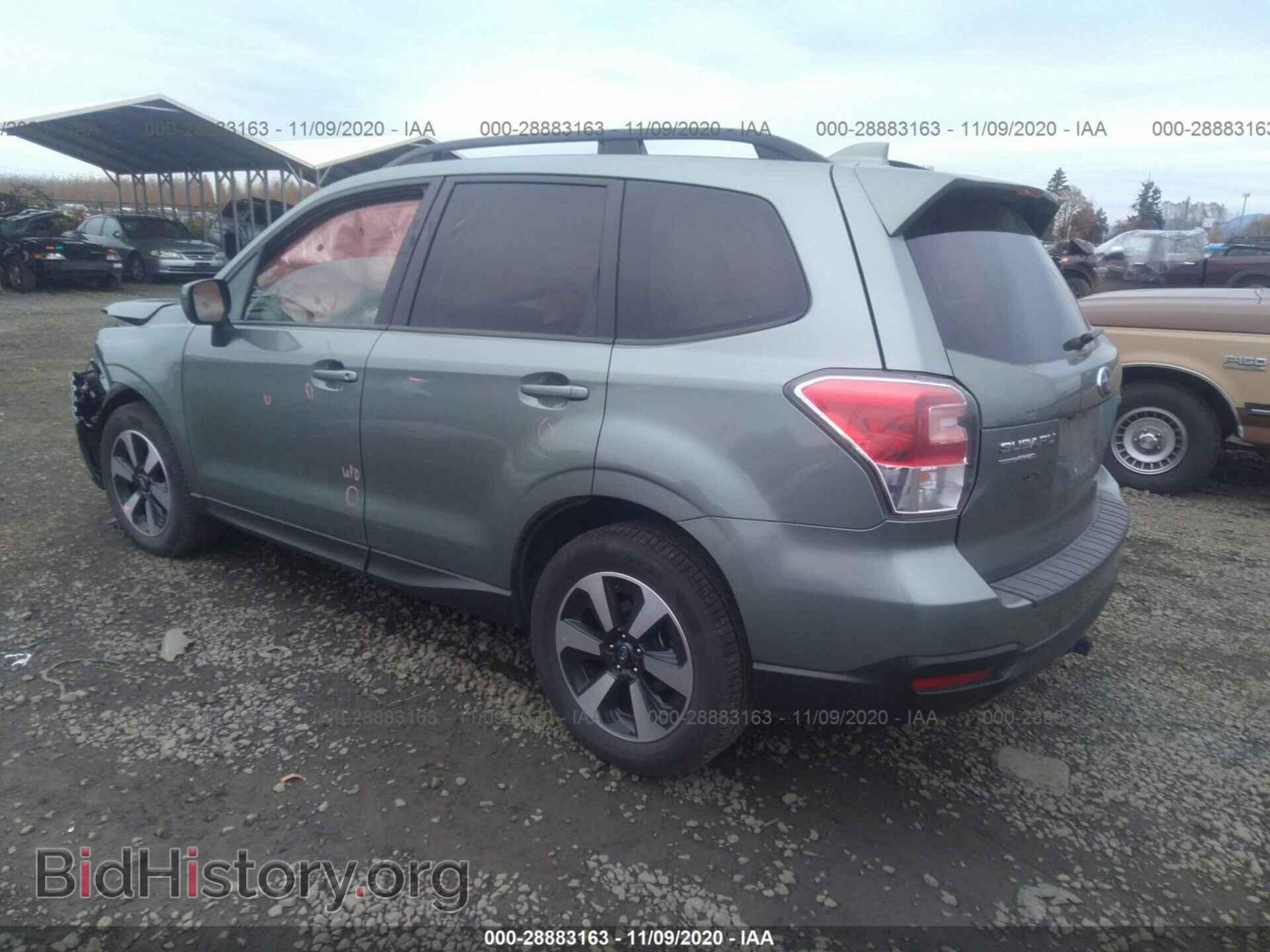 2017 SUBARU FORESTER - VIN: JF2SJAEC6HH424893 - Фото 3