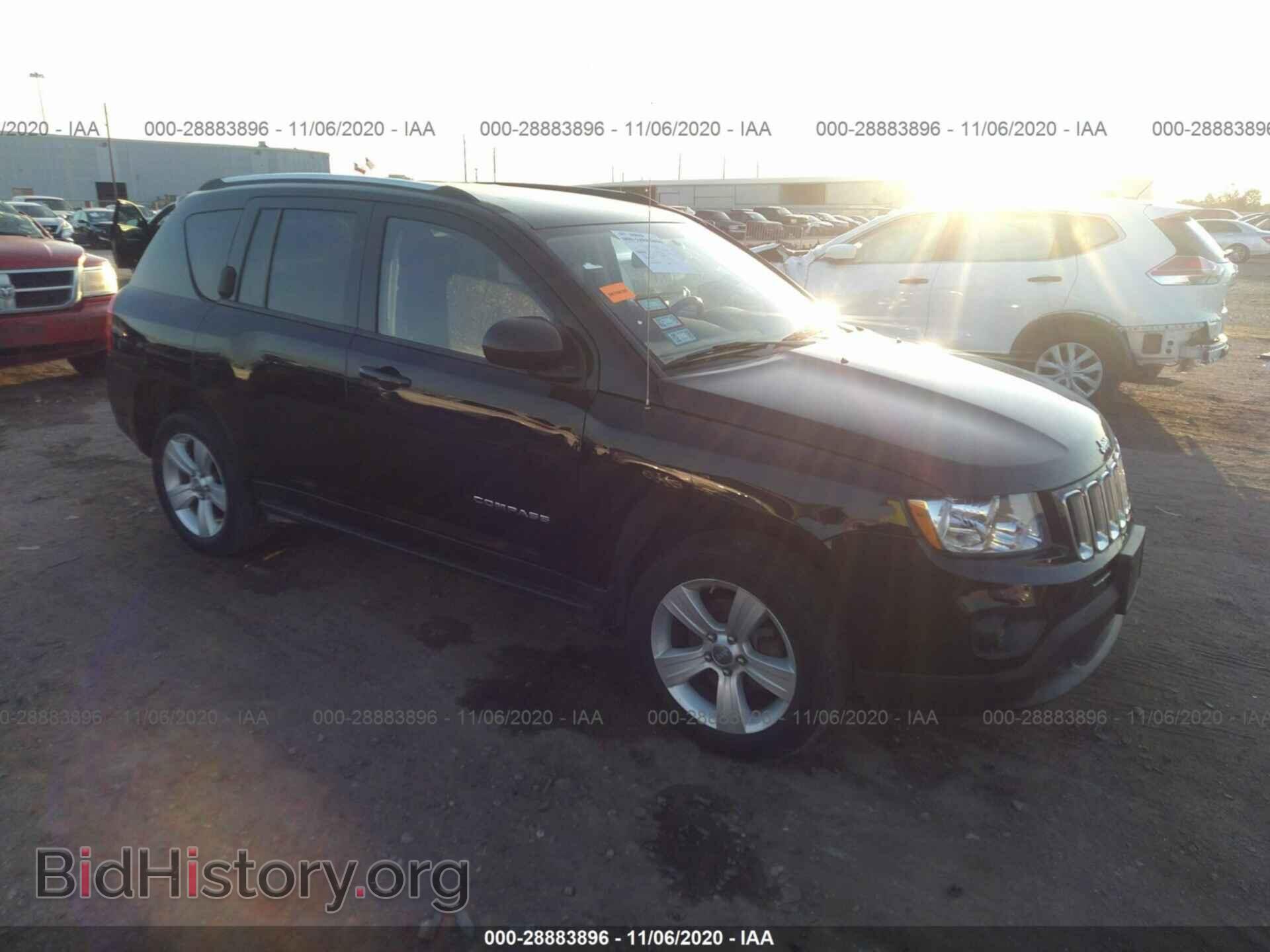 Photo 1C4NJCEB0CD602392 - JEEP COMPASS 2012