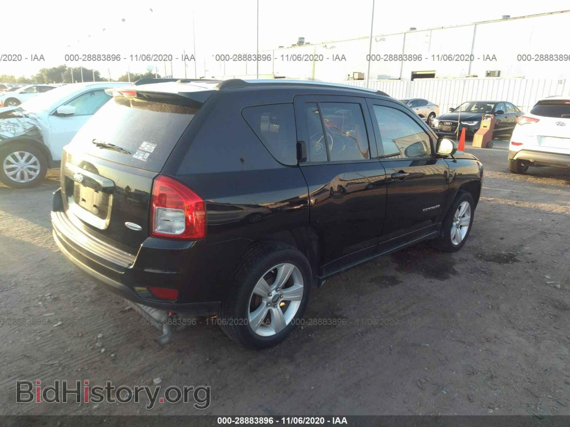 2012 JEEP COMPASS - VIN: 1C4NJCEB0CD602392 - Photo 4
