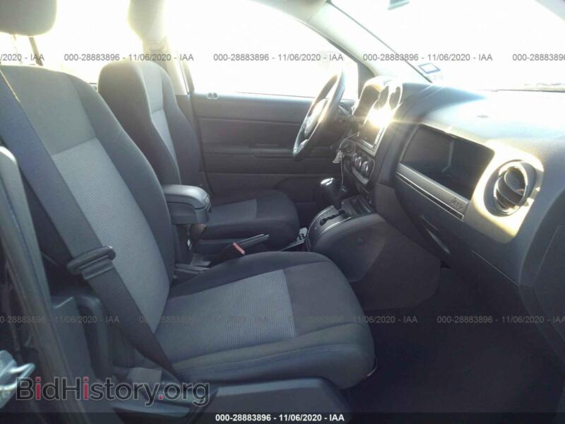 2012 Jeep COMPASS (VIN 1C4NJCEB0CD602392) — фото 5 из 11