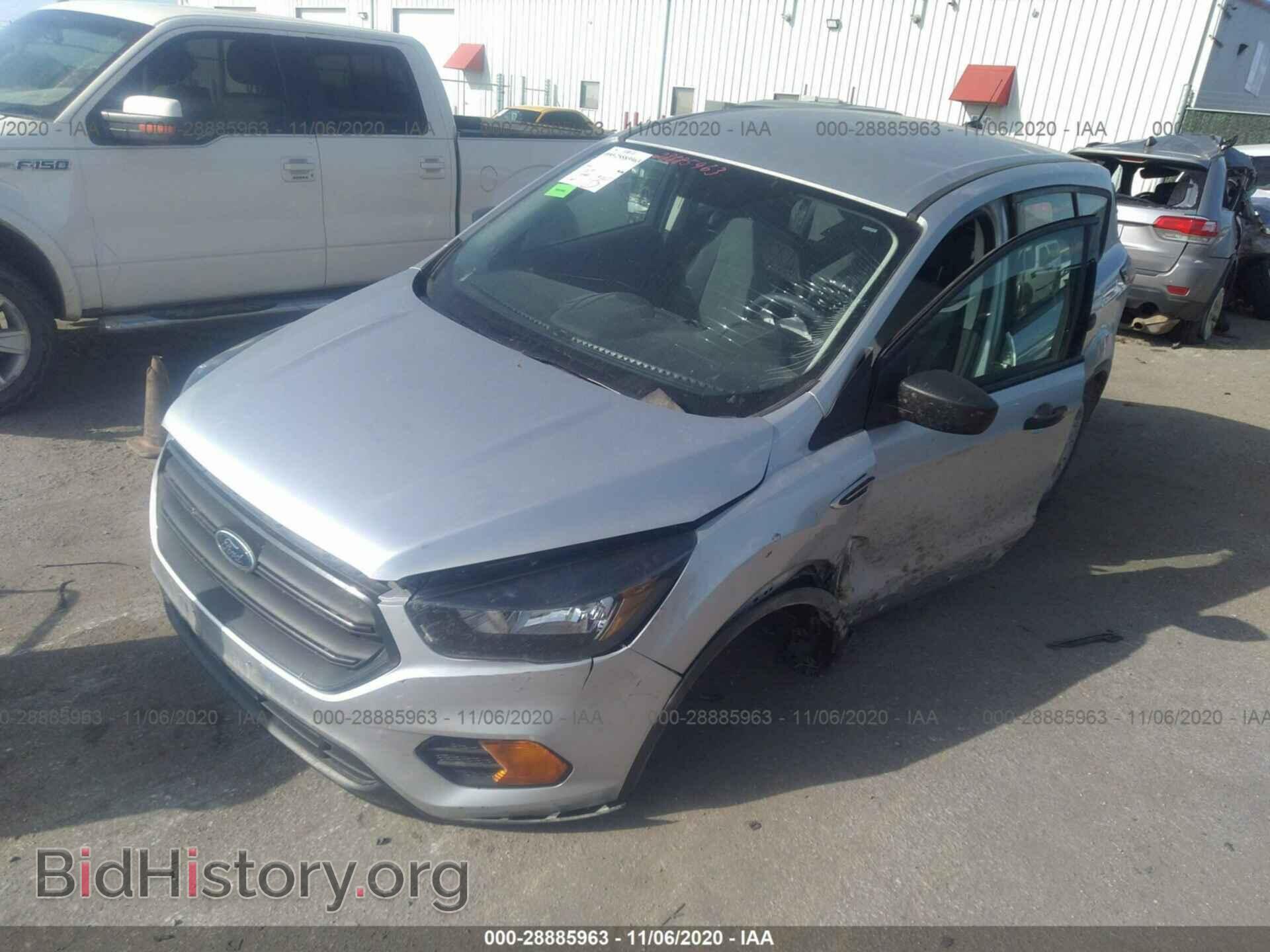 2018 FORD ESCAPE - VIN: 1FMCU0F77JUC70340 - Фото 2