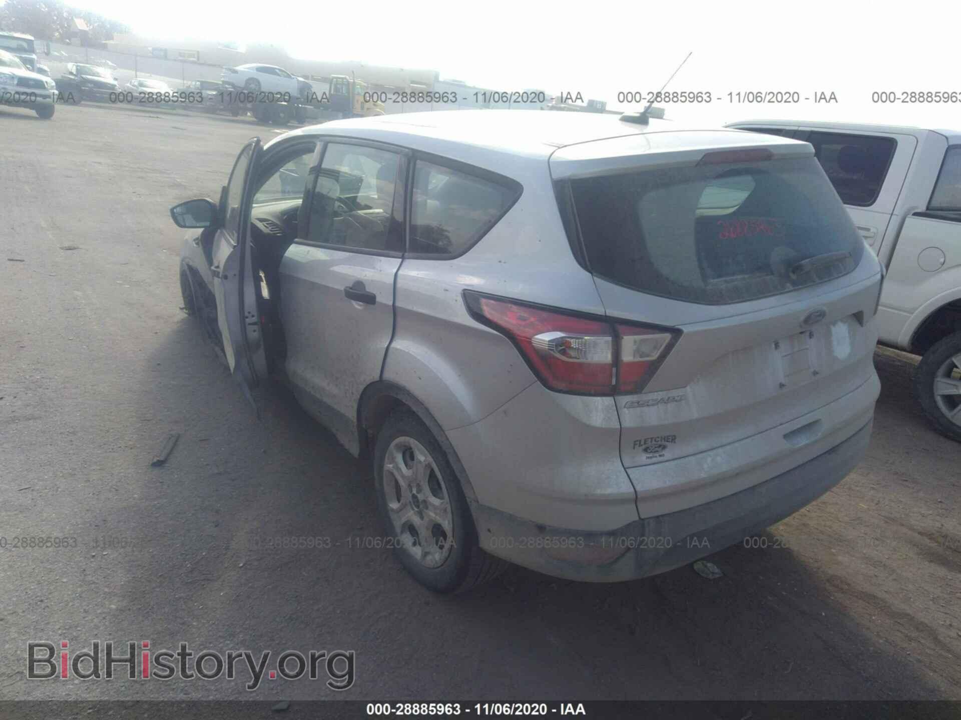 2018 FORD ESCAPE - VIN: 1FMCU0F77JUC70340 - Фото 3
