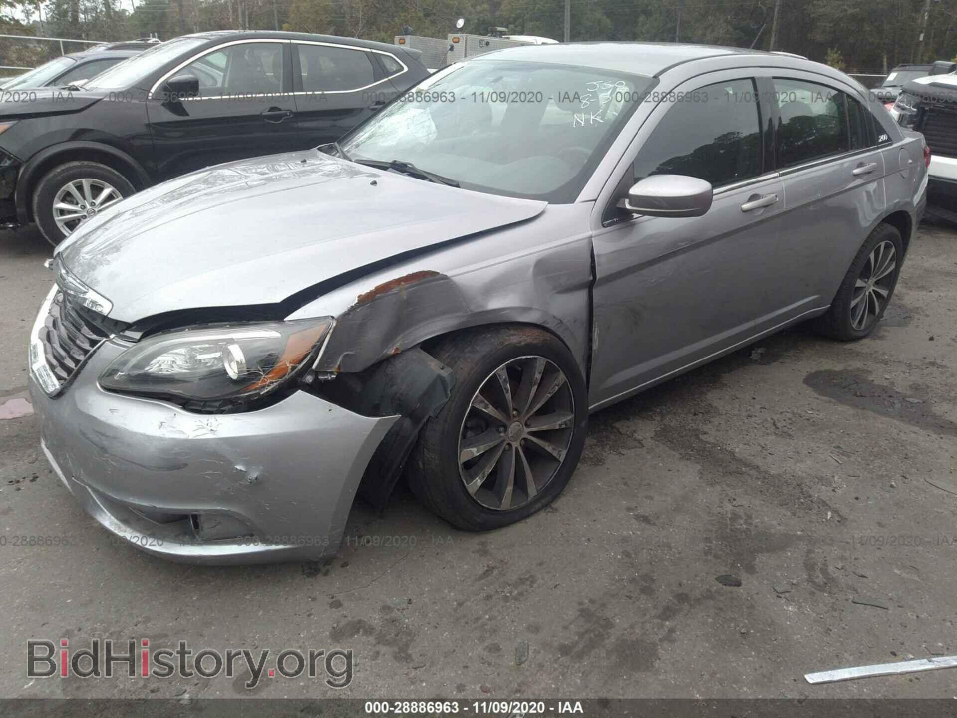 2013 CHRYSLER 200 - VIN: 1C3CCBBG6DN728025 - Фото 6