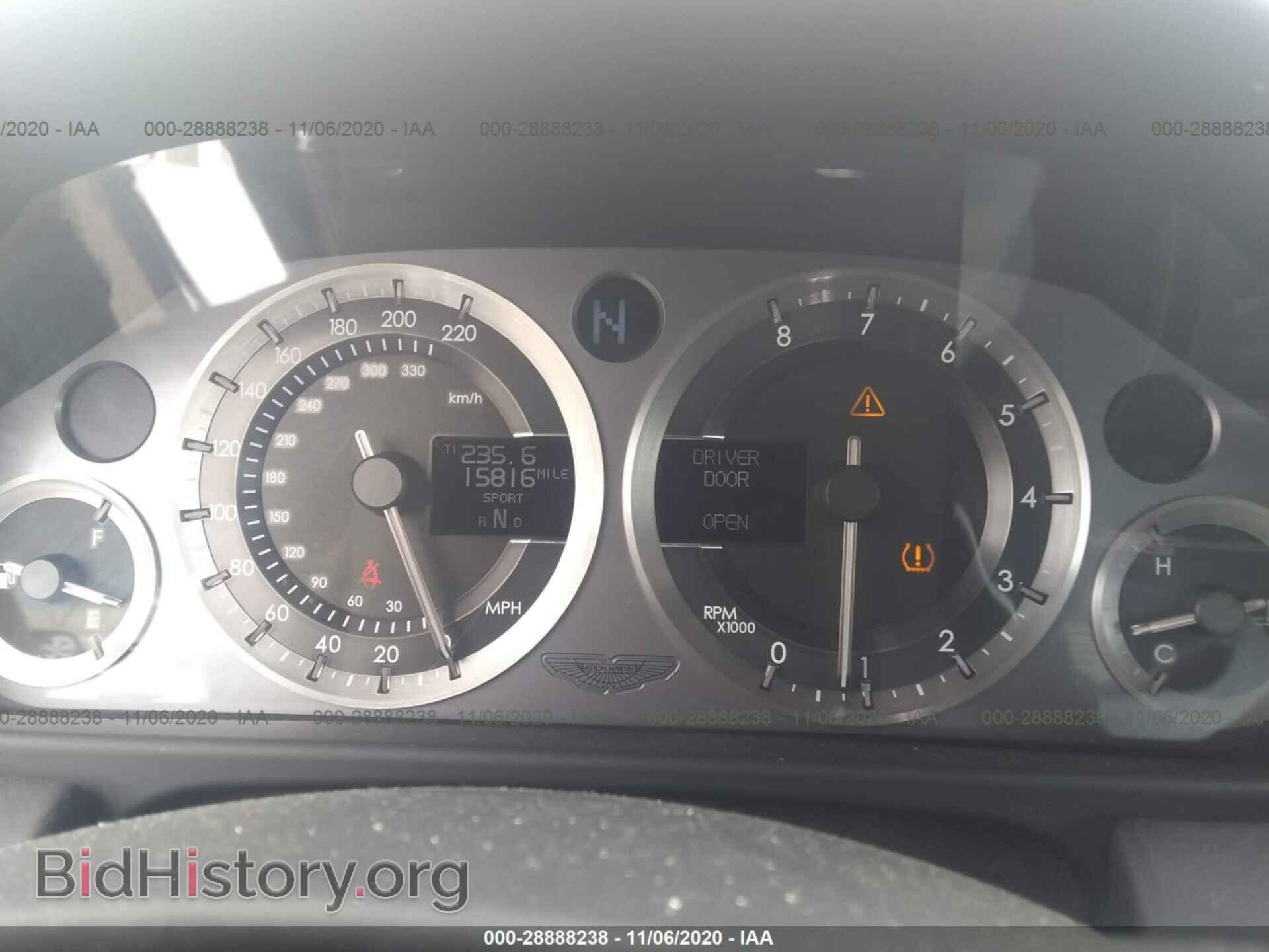 2010 ASTON MARTIN VANTAGE - VIN: SCFEFBAC4AGC14088 - Photo 7