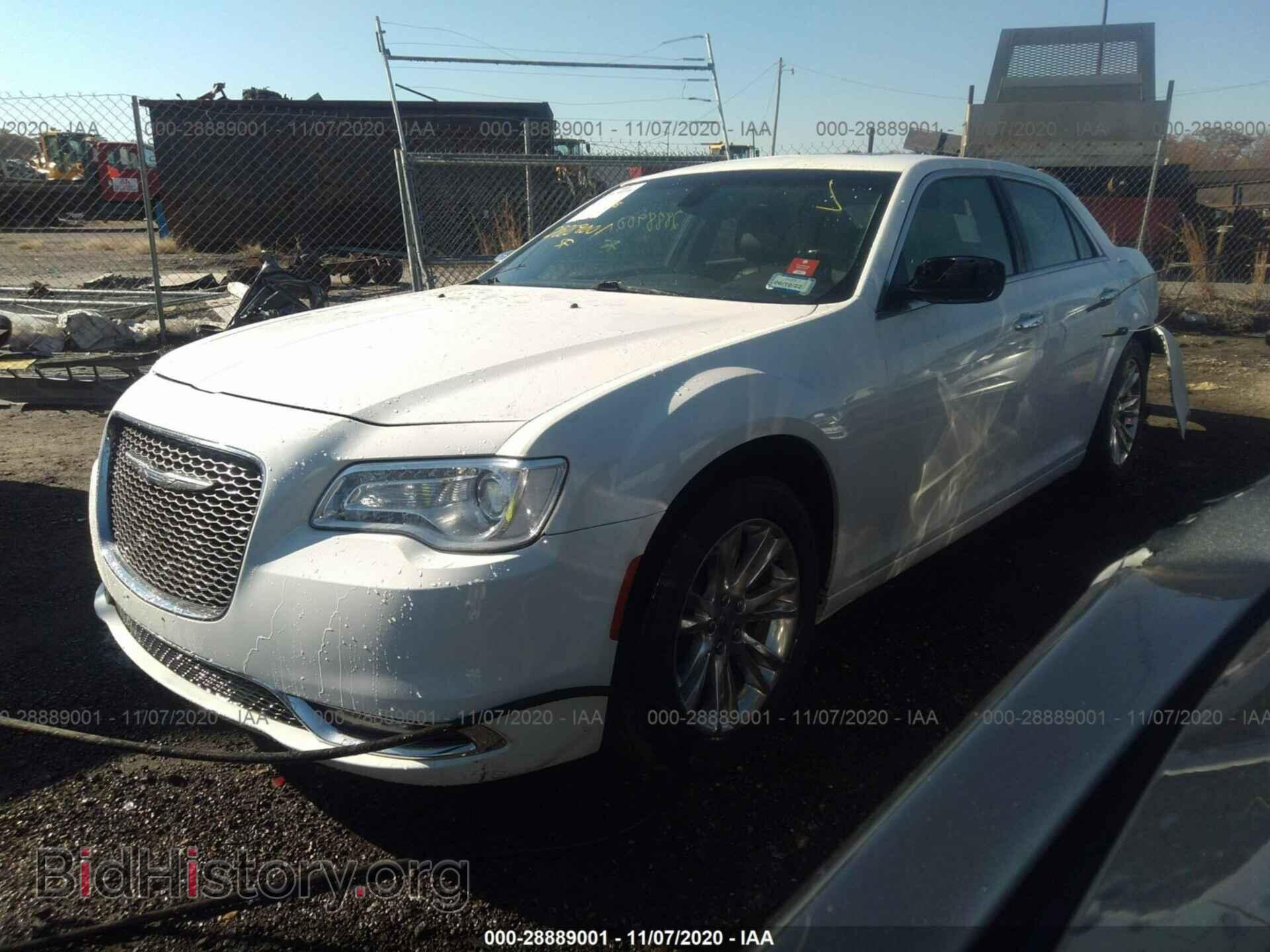 2016 CHRYSLER 300 - VIN: 2C3CCAEG4GH181713 - Фото 2