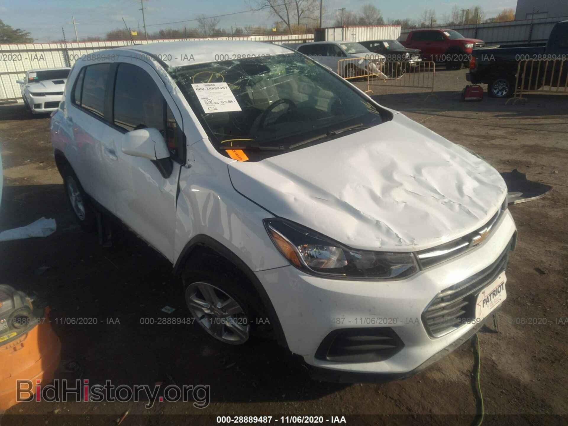 Photo KL7CJNSB7JB596085 - CHEVROLET TRAX 2018