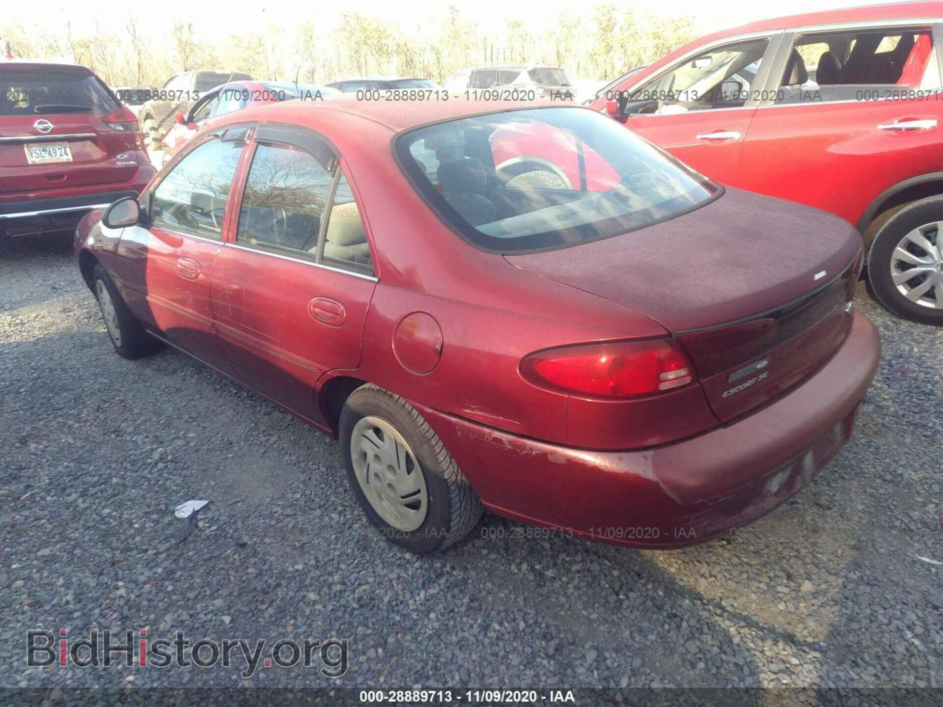 2000 FORD ESCORT - VIN: 3FAFP13P4YR206654 - Фото 3