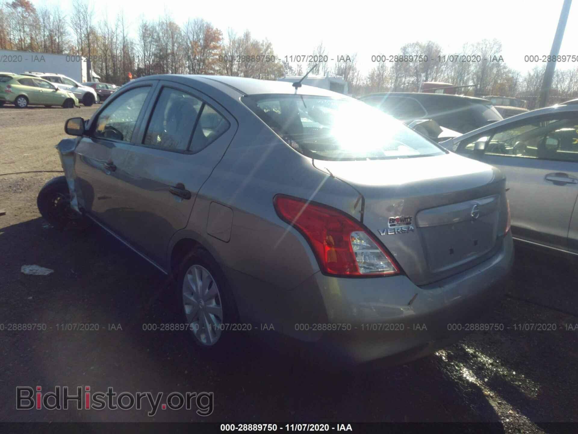 2012 NISSAN VERSA - VIN: 3N1CN7AP9CL826147 - Фото 3