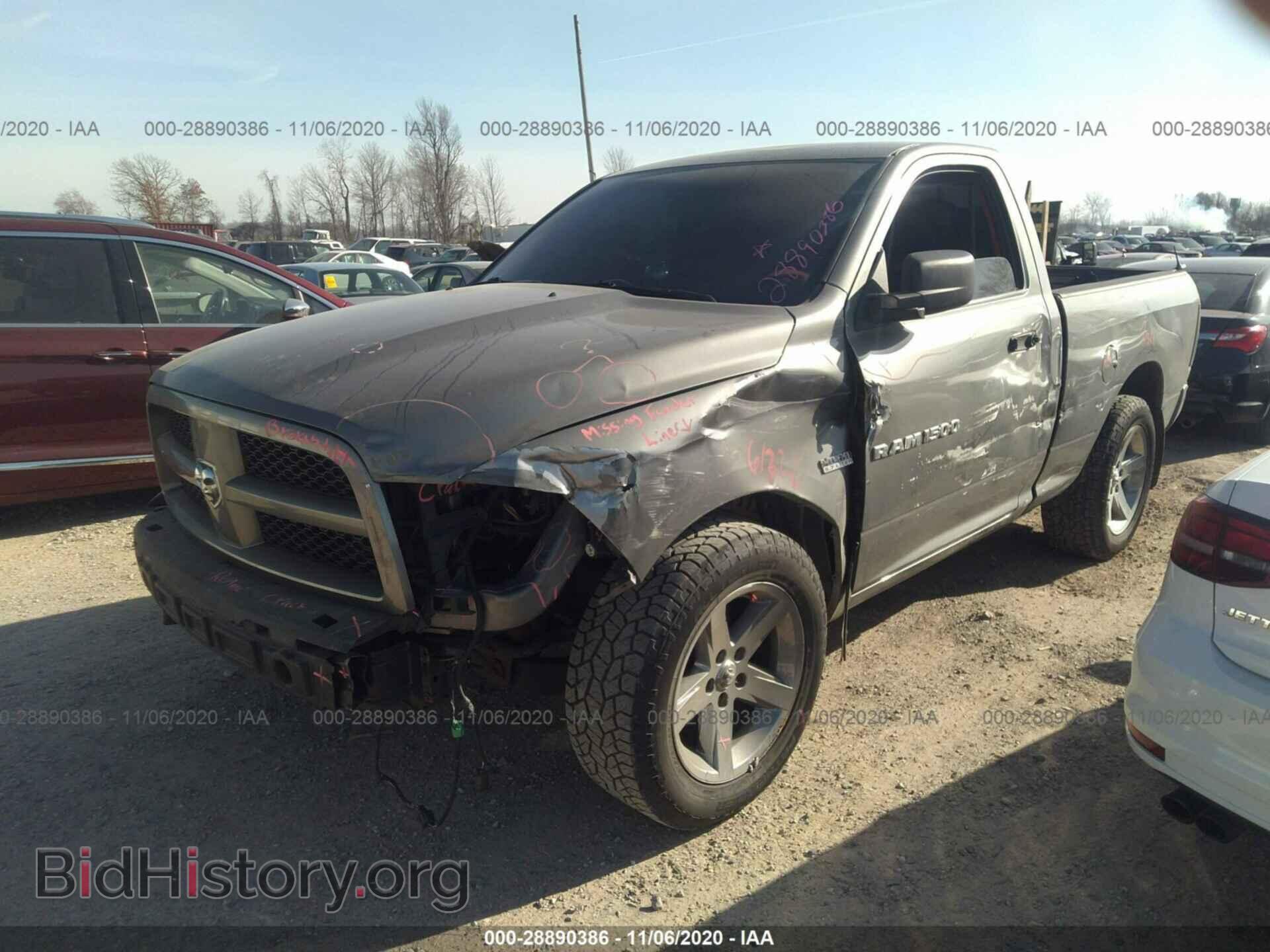 2011 RAM 1500 - VIN: 3D7JB1ET9BG605579 - Фото 2