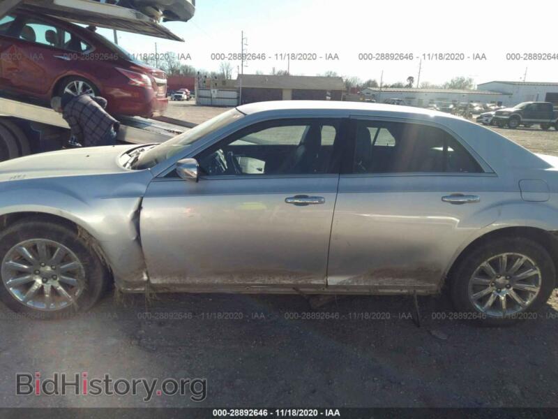 2012 Chrysler 300 (VIN 2C3CCACG9CH223872) — photo 6 of 11