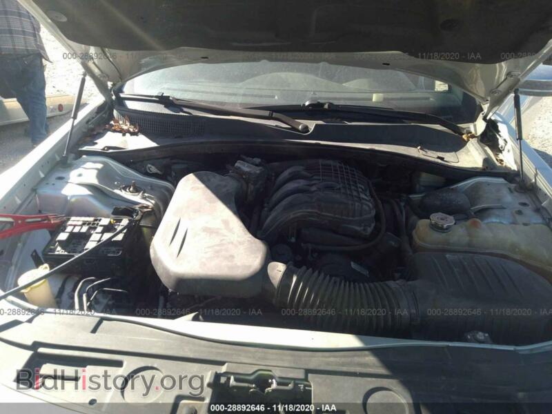 2012 Chrysler 300 (VIN 2C3CCACG9CH223872) — photo 10 of 11