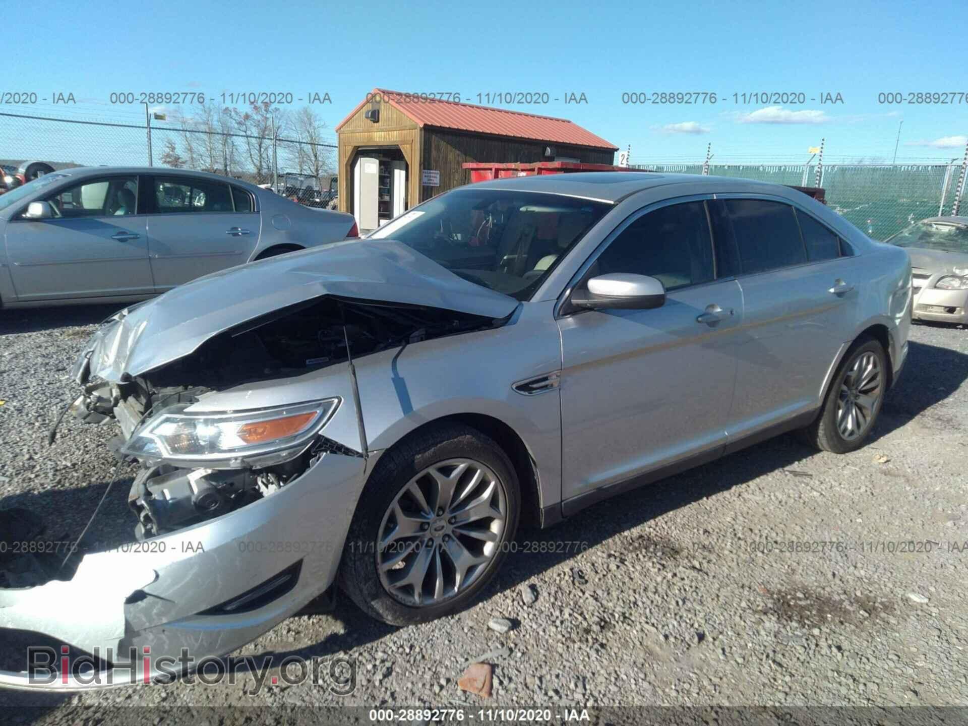 2011 FORD TAURUS - VIN: 1FAHP2EW1BG178488 - Photo 2
