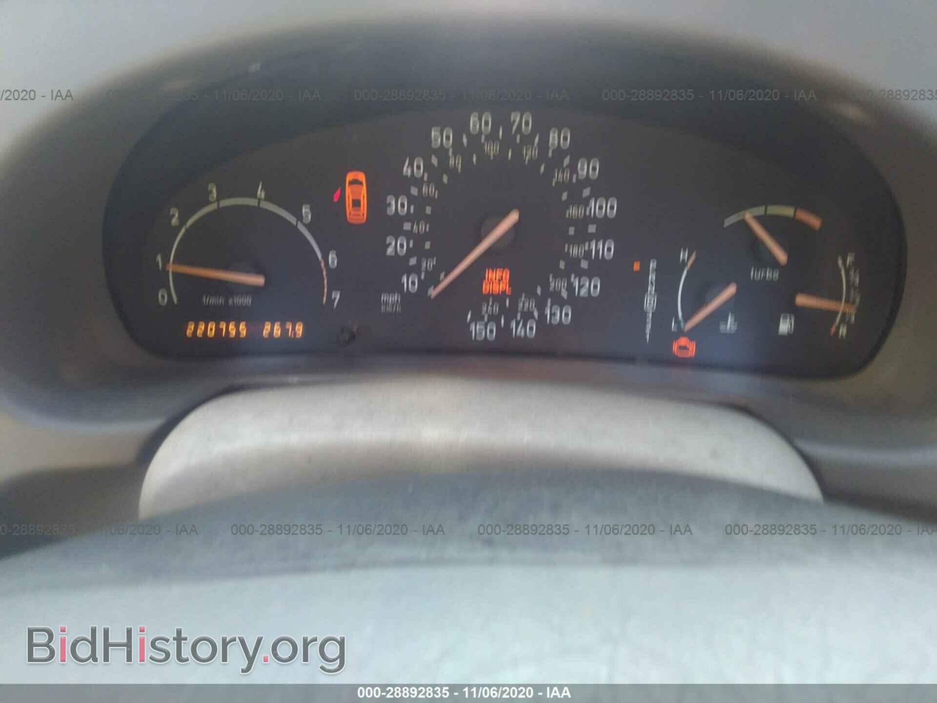 2000 SAAB 9-3 - VIN: YS3DF78K2Y7007008 - Photo 7