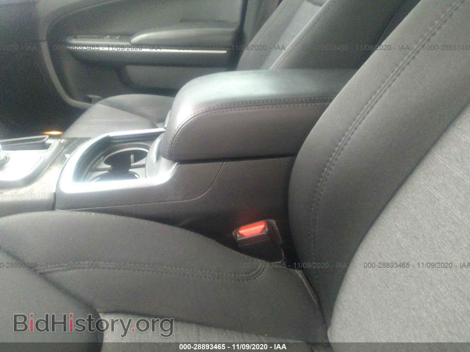 2019 CHRYSLER 300 - VIN: 2C3CCAAG9KH601500 - Фото 5