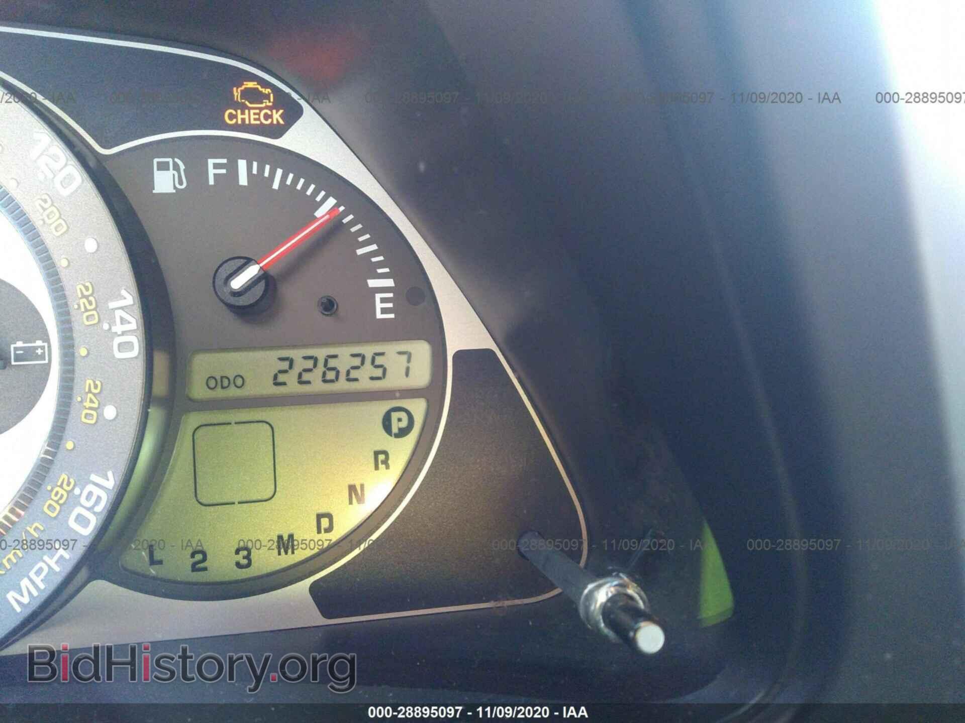 2004 LEXUS IS 300 - VIN: JTHBD192540081203 - Фото 7
