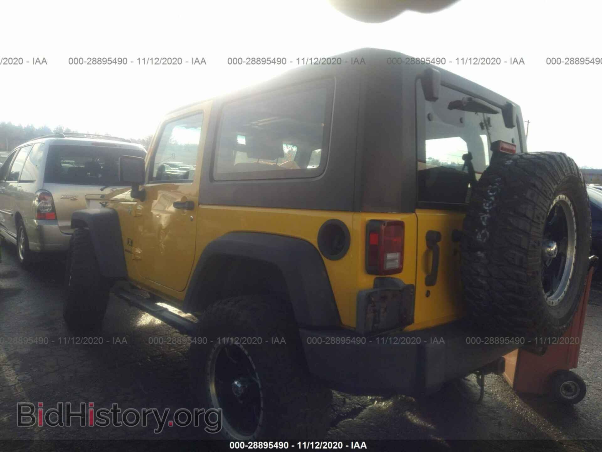 2008 JEEP WRANGLER - VIN: 1J4FA24148L525945 - Фото 3