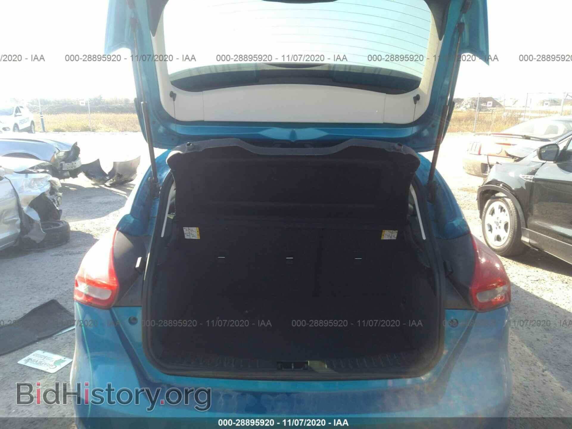 2016 FORD FOCUS - VIN: 1FADP3K22GL404459 - Photo 8