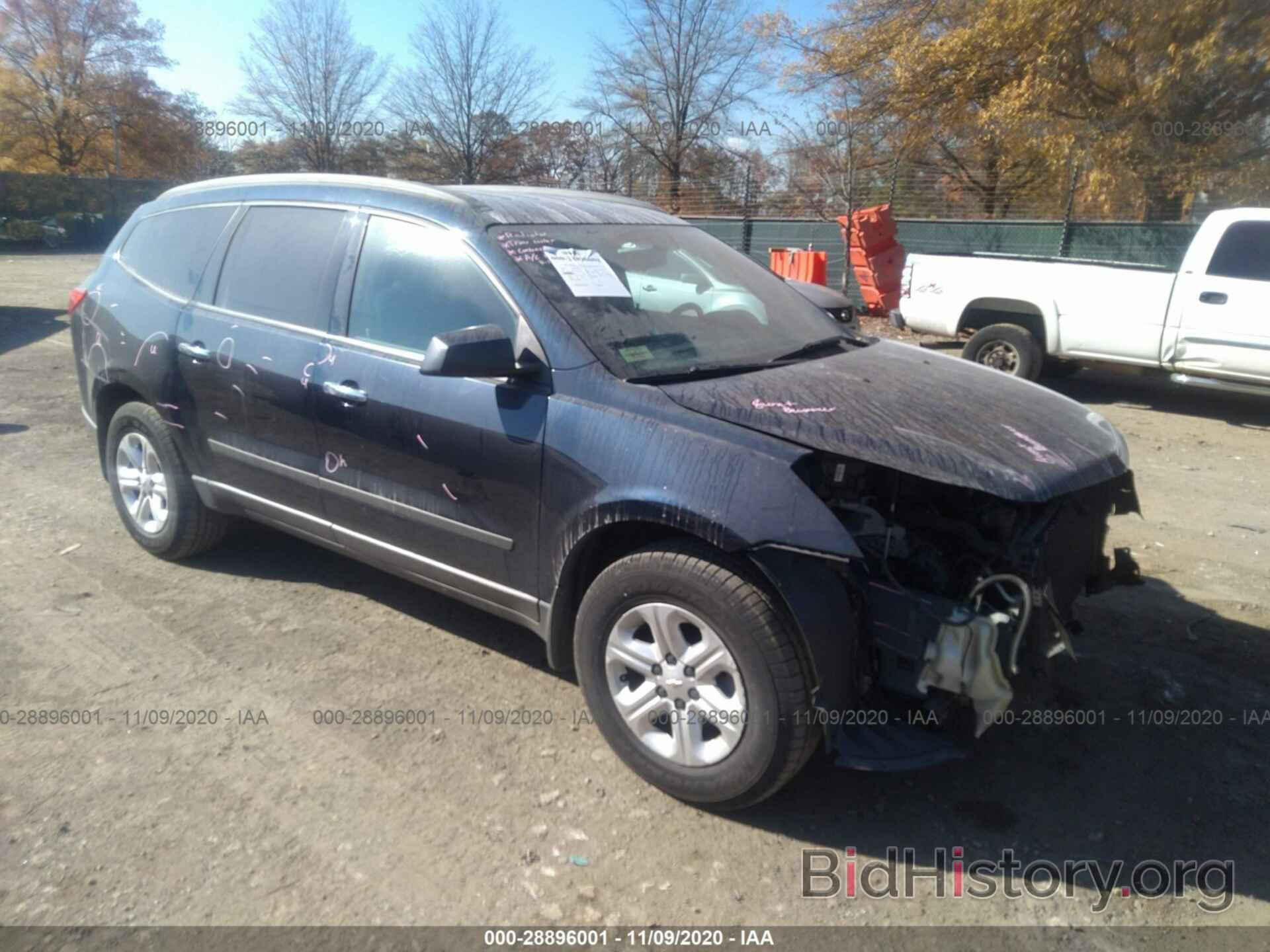 Photo 1GNKVEED9CJ215725 - CHEVROLET TRAVERSE 2012