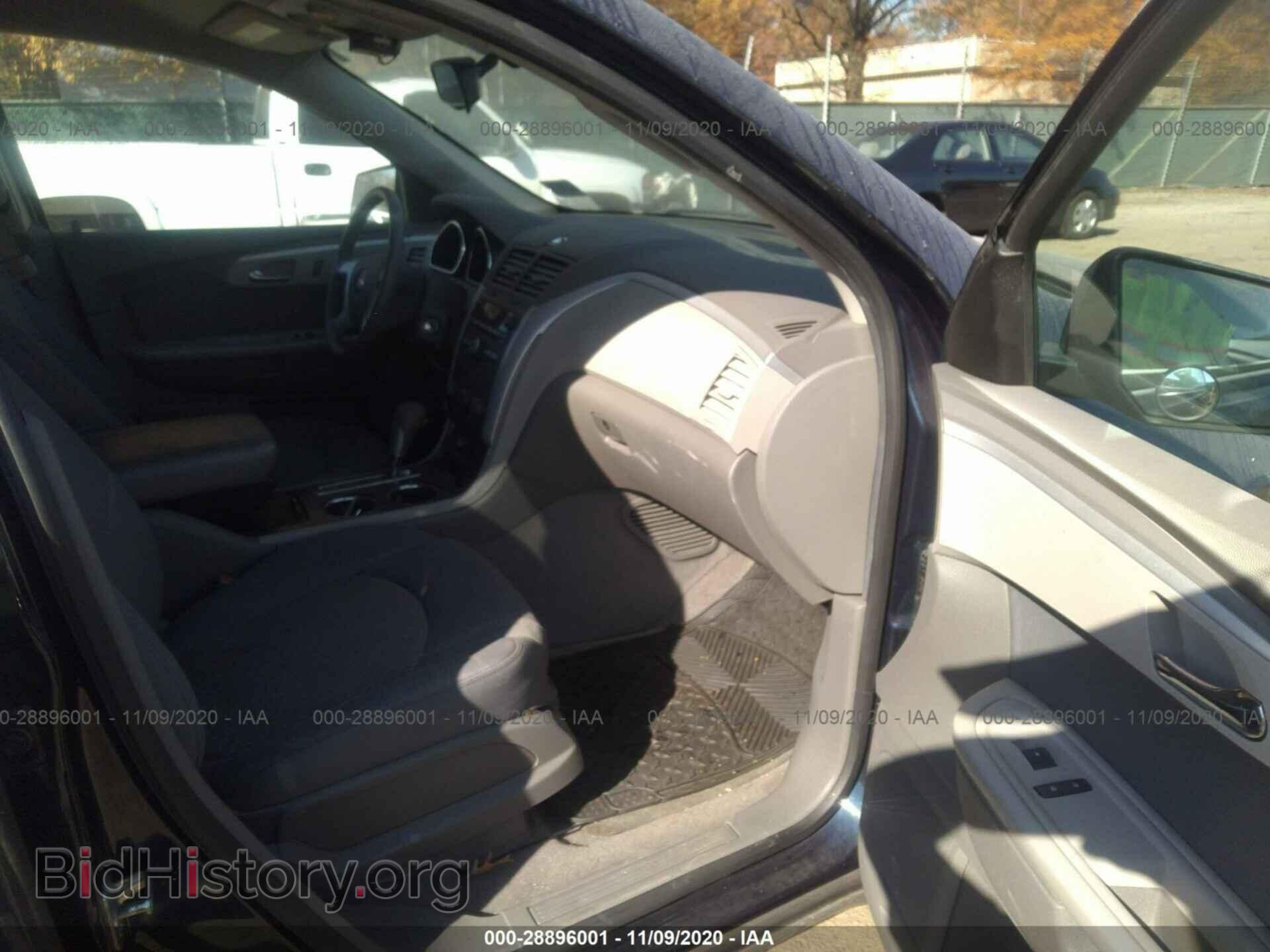2012 CHEVROLET TRAVERSE - VIN: 1GNKVEED9CJ215725 - Фото 5