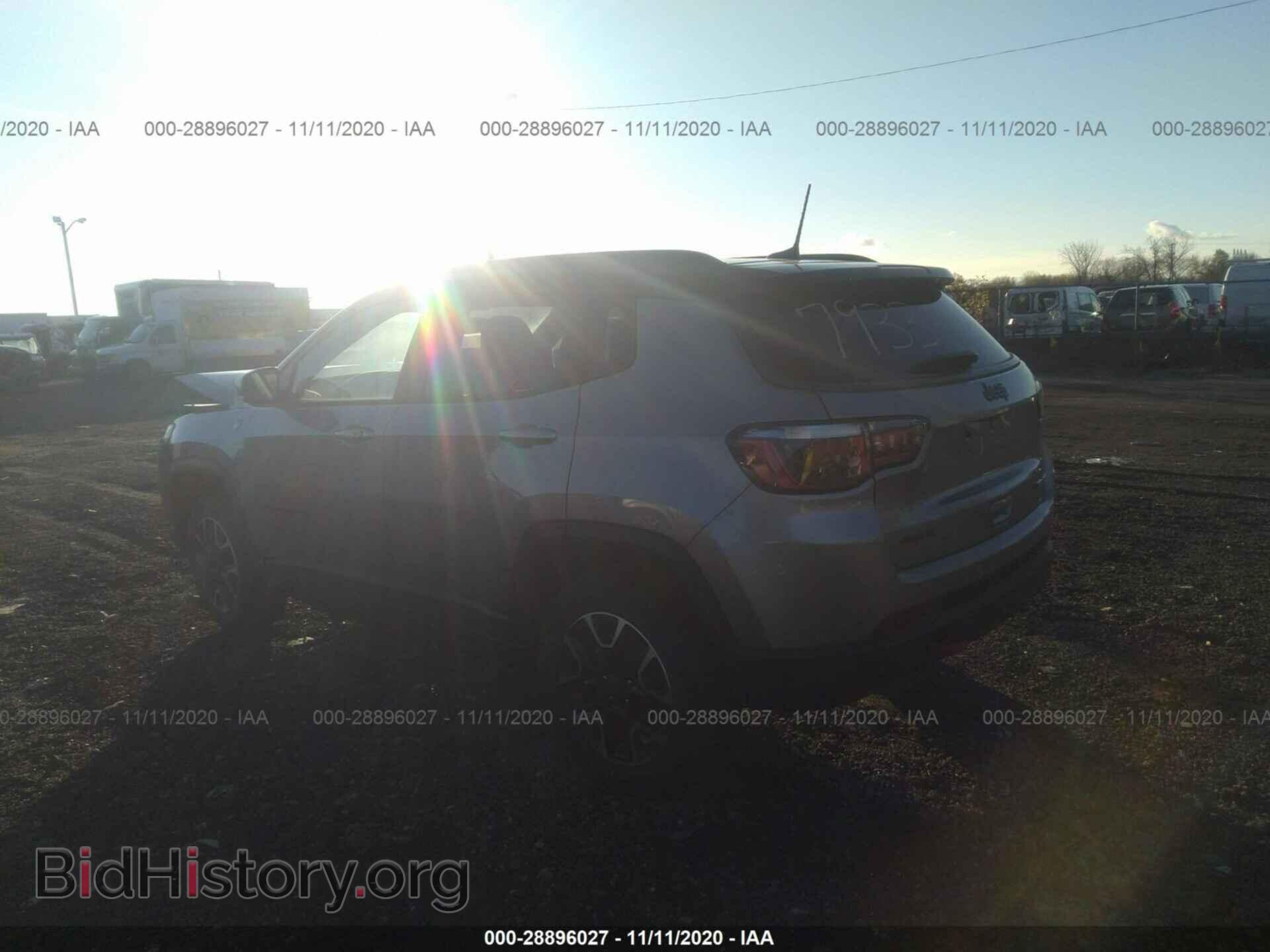 2020 JEEP COMPASS - VIN: 3C4NJDDB3LT207933 - Фото 3