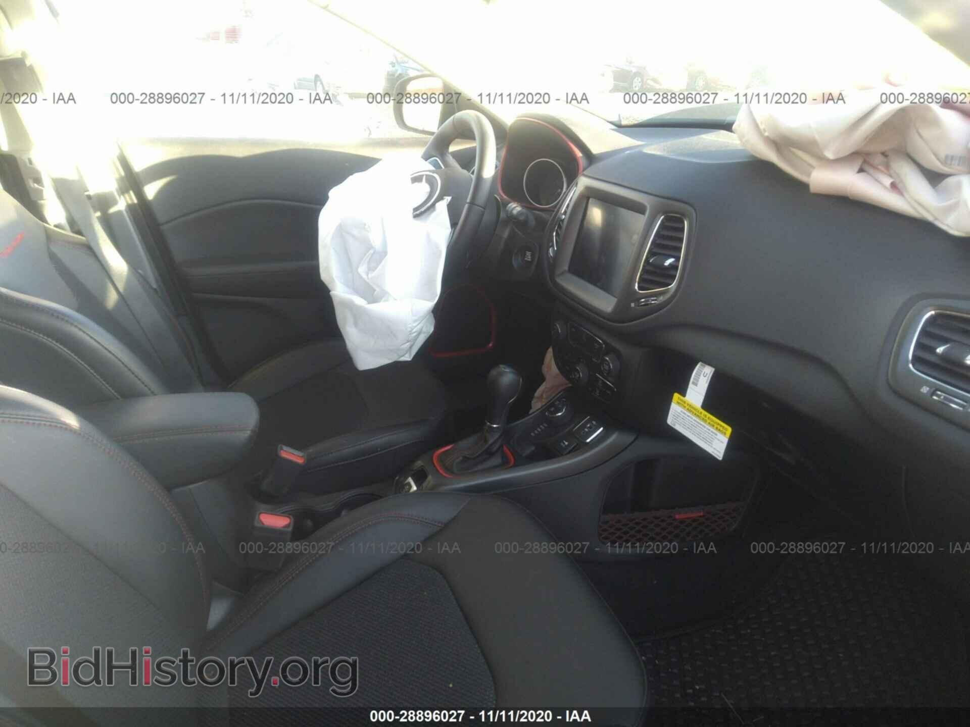 2020 JEEP COMPASS - VIN: 3C4NJDDB3LT207933 - Фото 5