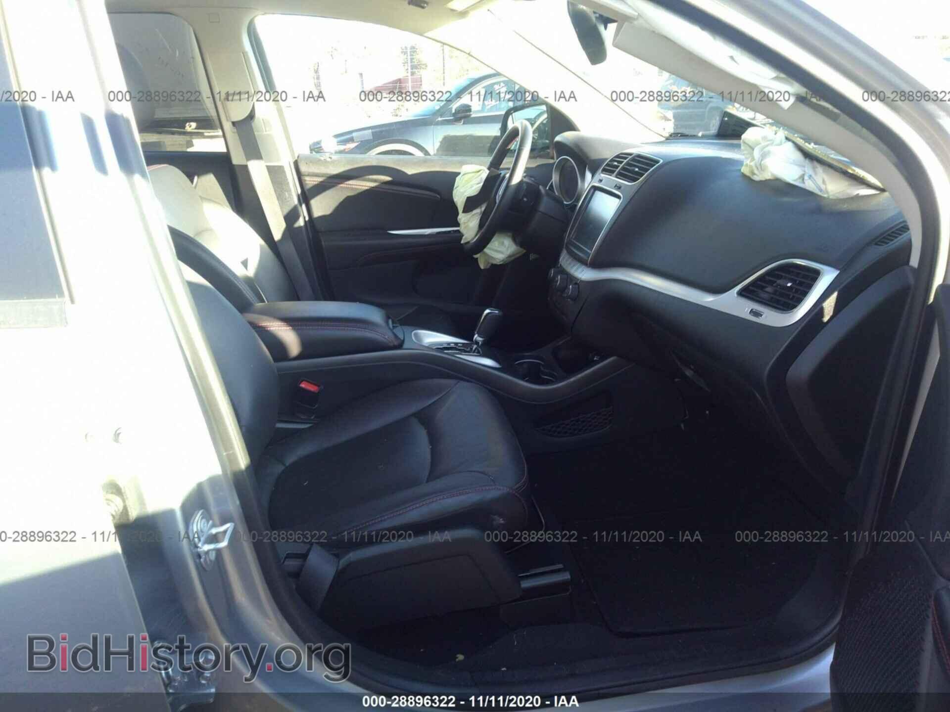2019 DODGE JOURNEY - VIN: 3C4PDDEG1KT785103 - Фото 5